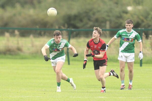 The Rock's Sean O'Neill gets to this ball ahead of Killeshin's Danny Malone in their JFC semi-final on Sunday Photo: David Maher The Rock's Sean O'Neill gets to this ball ahead of Killeshin's Danny Malone in their JFC semi-final on Sunday Photo: David Maher