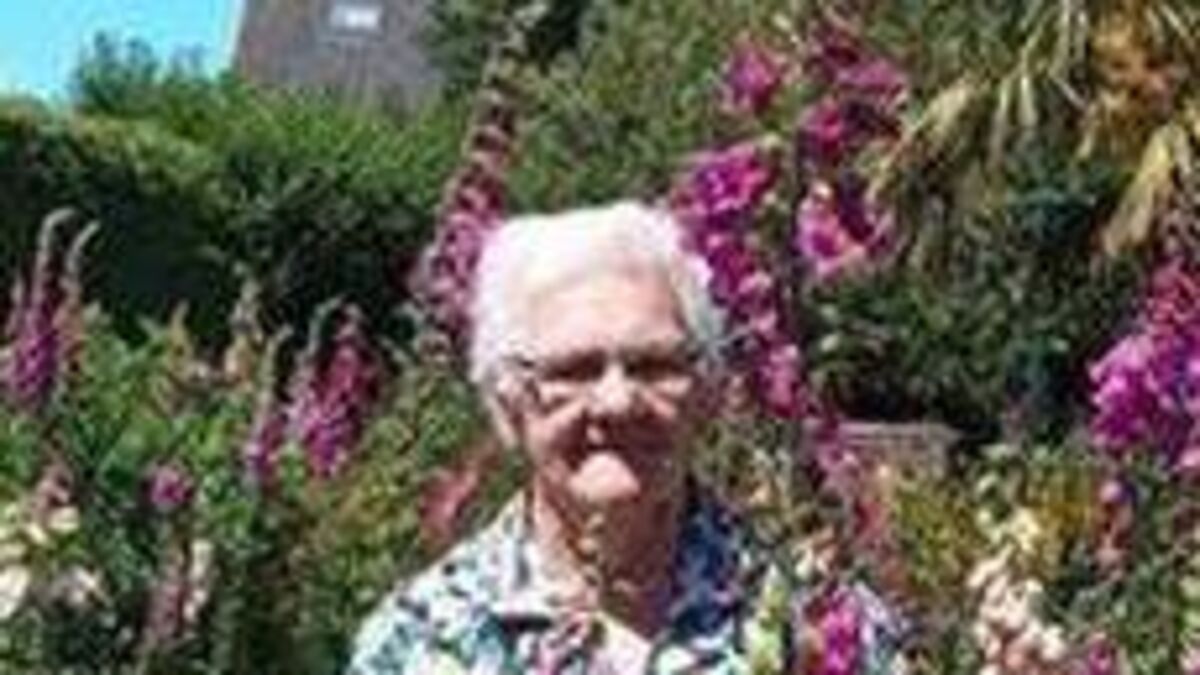 Laois death notice: Moyra Murphy (née Moss), Mountmellick
