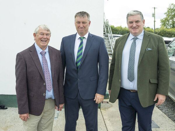 Matty Leonard (President Ballylinan GAA), Martin Byrne (Chairman of Leinster Council) and Walter Hovenden (Chairman Ballylinan GAA)