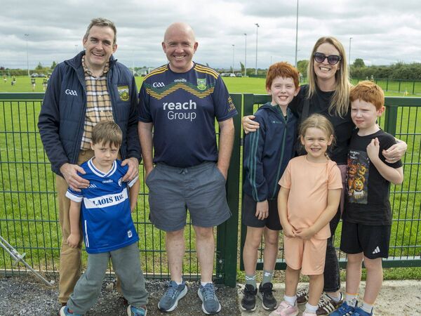 David and Hugh Lynch, Sean Julian, Juliet, Daniel, Ross and Aoife Donovan