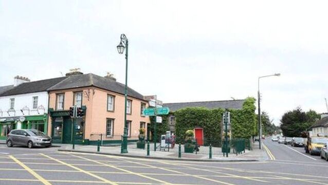 <p>One of the main junctions in Abbeyleix </p>