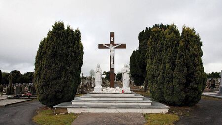 Laois cemeteries require more columbarium walls 