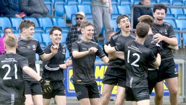 Mountmellick Parish Gaels claim U/17 title with final flourish 