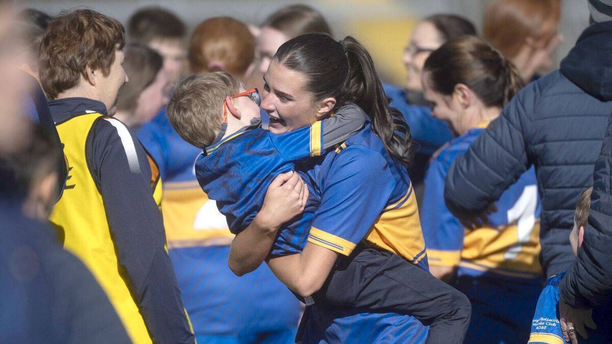 Clough/Ballacolla hold nerve to claim Junior camogie crown
